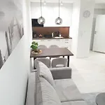 Ostseetraum - Pool, Sauna, Jacuzzi, 2 Bikes, Spielplatz, Apartments * Kołobrzeg