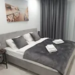 Ostseetraum - Pool, Sauna, Jacuzzi, 2 Bikes, Spielplatz, Apartments Apartman *