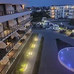 Ostseetraum - Pool, Sauna, Jacuzzi, 2 Bikes, Spielplatz, Apartments Apartman